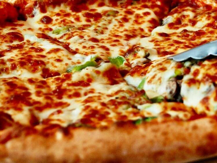 Pizza toute garnie